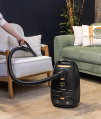 Aspirator cu sac Zilan ZLN4500 Aurum 2400W - motor cupru, telecomanda, filtru HEPA, functionare silentioasa 79dB